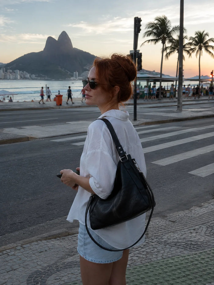 Atis bag customer photo from Hannah Brooks